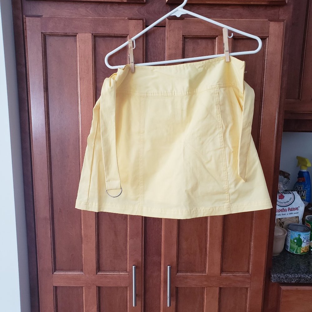 Skort/Skirt - Picture 3 of 4